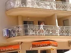 BRAZZERS: க்ளோ லாமோர் போர்ன்எச்டியில் டாப்பல்பேங்கர்