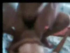 சிறிய பொன்னிற டீன் கியாரா எப்போதும் பெரிய கனவுகள்!